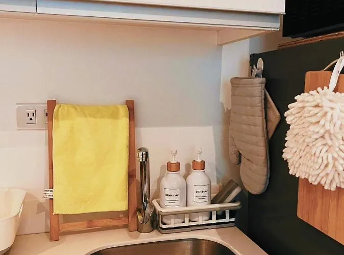 Bed & Breakfast A & A Staycation @ Azure